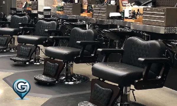 حلاق قريب مني