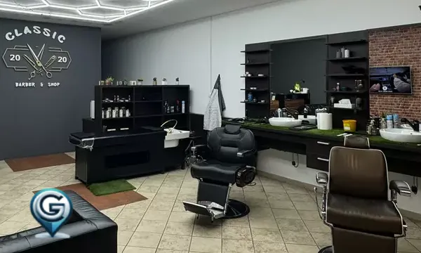 حلاق قريب مني